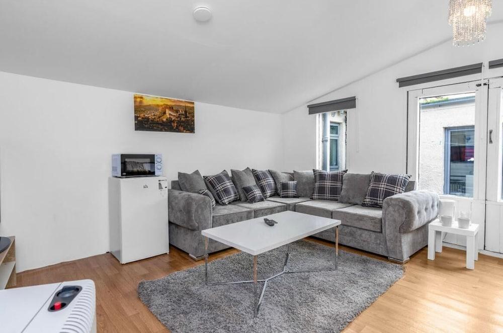 Edinburgh Guest Room