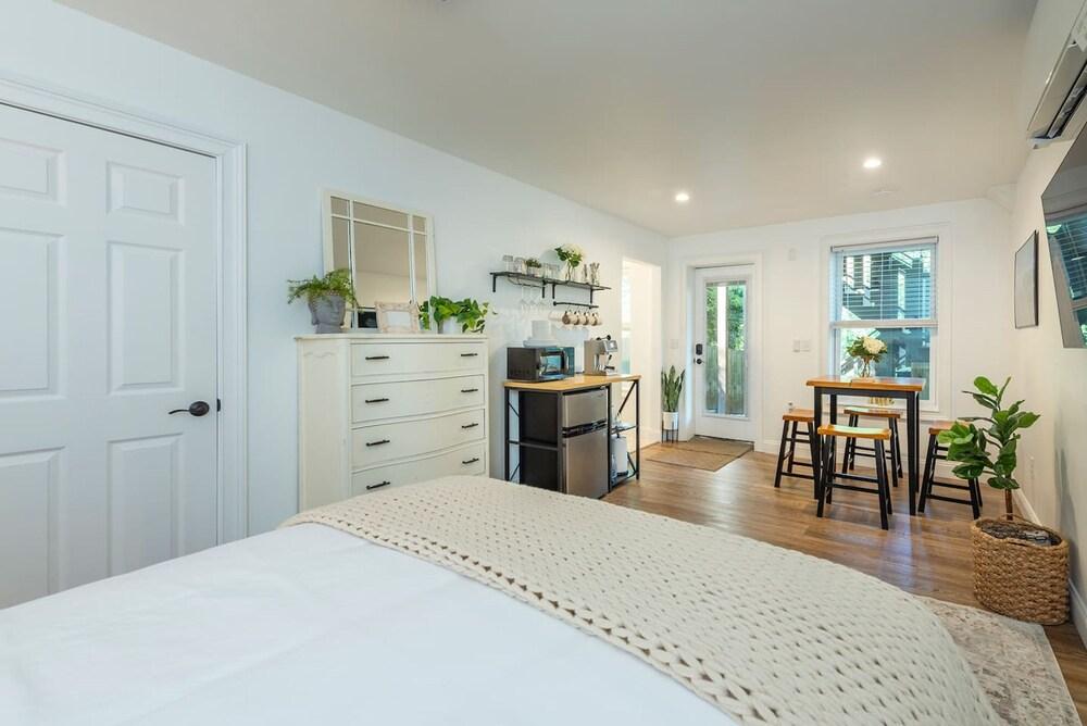 Jodi s Place in Asheville