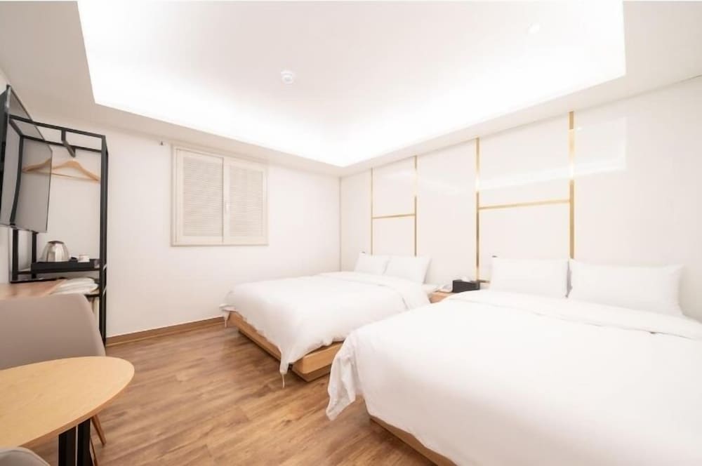 Incheon Business Hotel Masterpiece