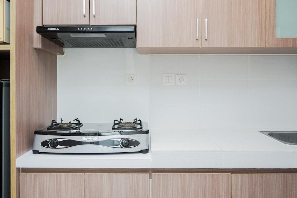 Comfortable Studio Apartment At Scientia Residence