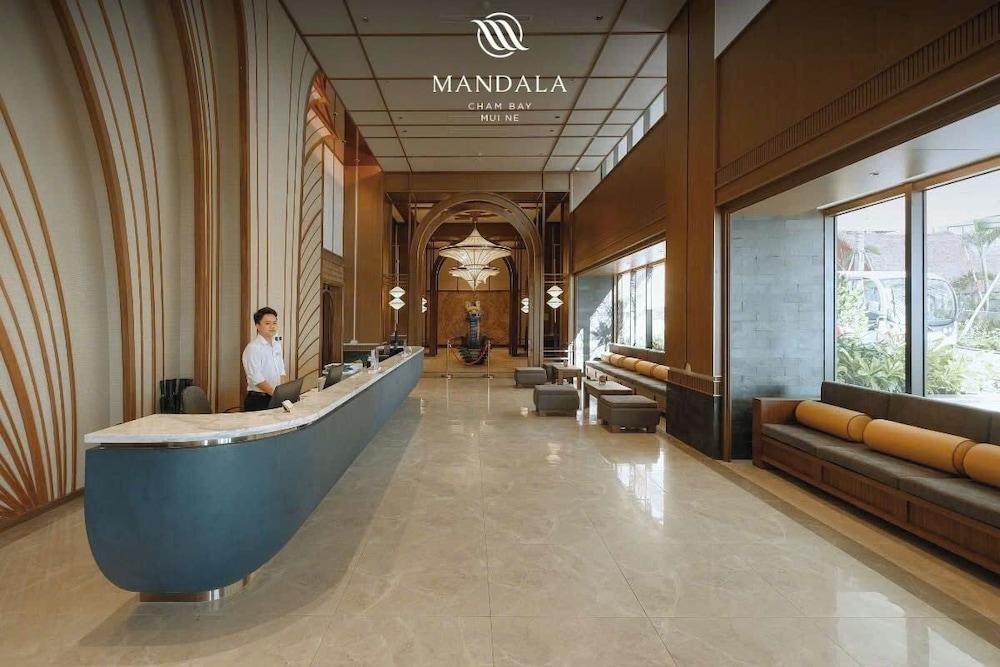 Apec Mandala Cham Bay Condotel Mui Ne