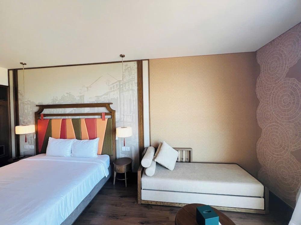 Apec Mandala Cham Bay Condotel Mui Ne