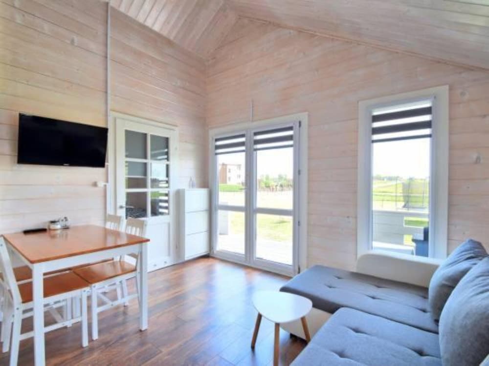 Cozy Chalet in Ustronie Morskie Near Beach