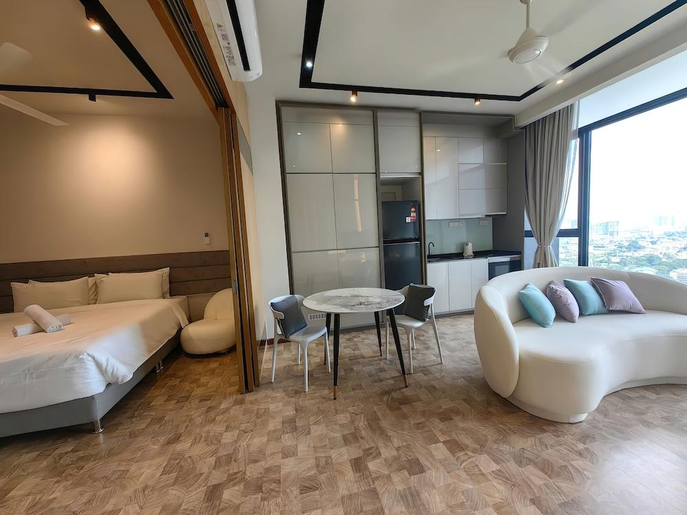 Expressionz Suites by Emily in Town