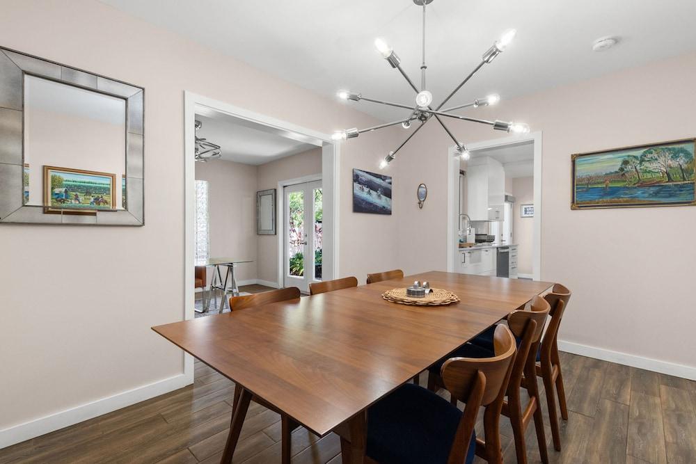 NEW Sunset Serenity - South Tampa Home With Pool