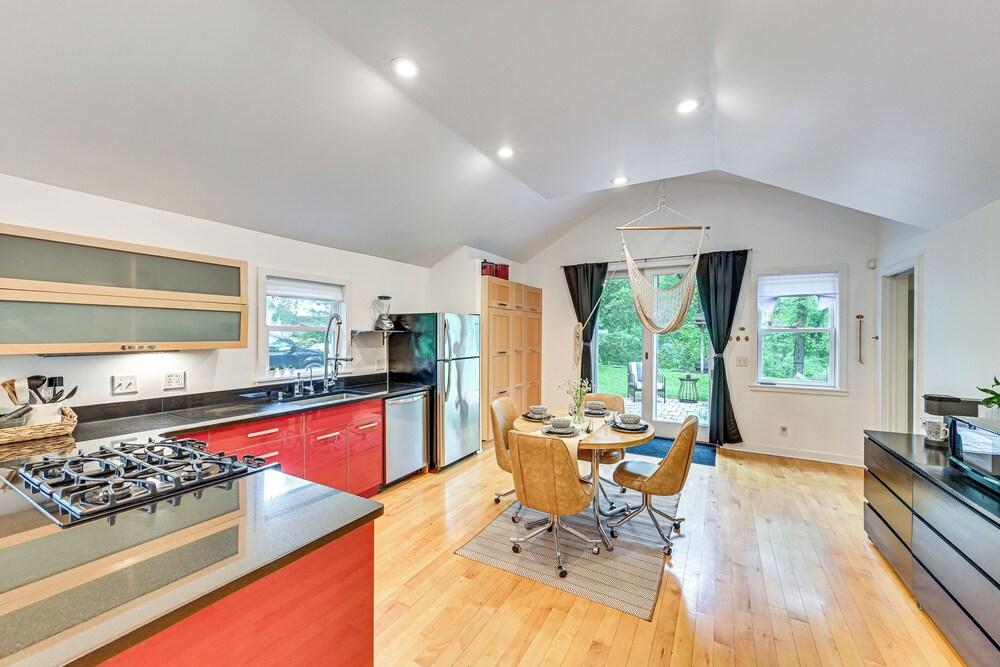 Walk to Kelsey Lake: Cassopolis Home w/ Yard!