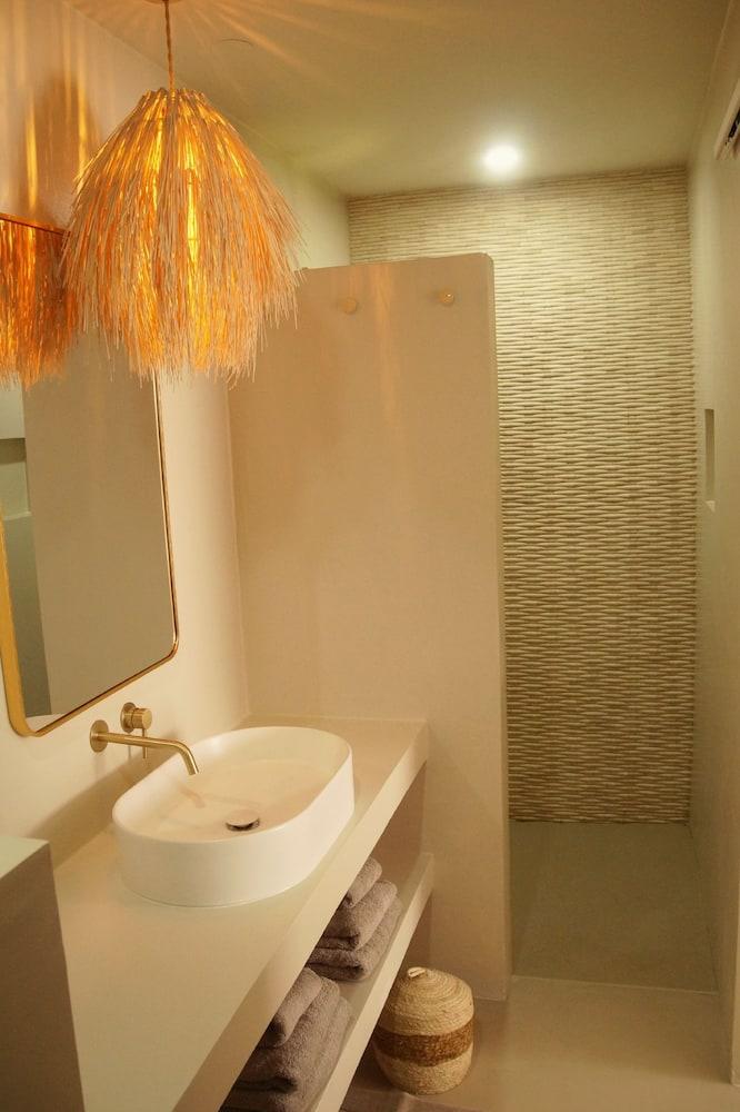 Yucca mini boutique hotel - Adults only