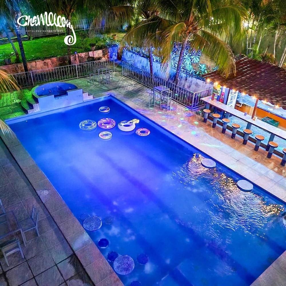 Hotel Camaleon - Colonial Stay & Views