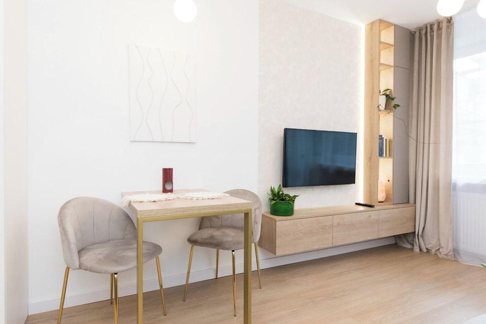 Cozy Flat With A Garden