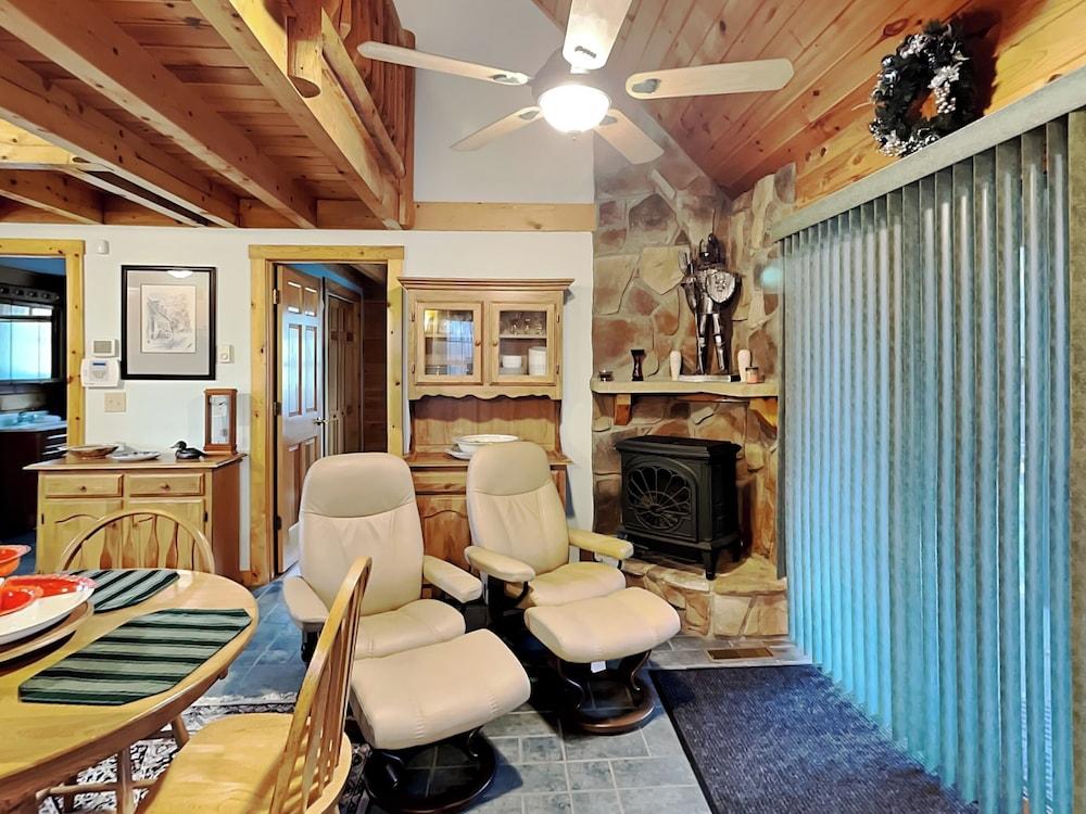 The Old World Chalet by Taylor Made Deep Creek