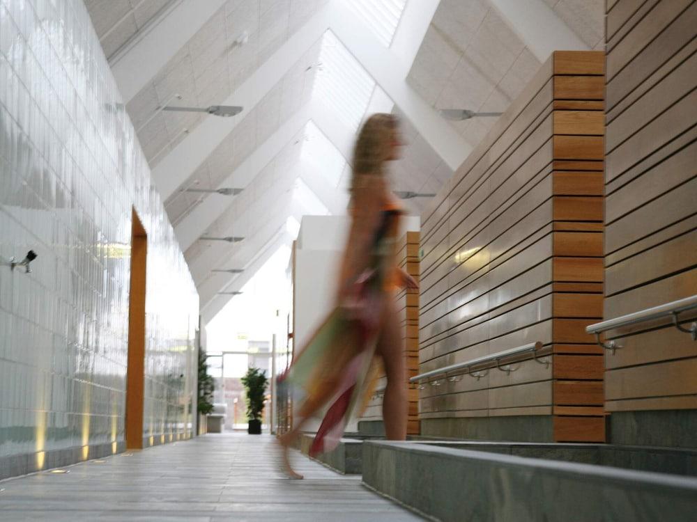 8 Person Holiday Home on a Holiday Park in Romo