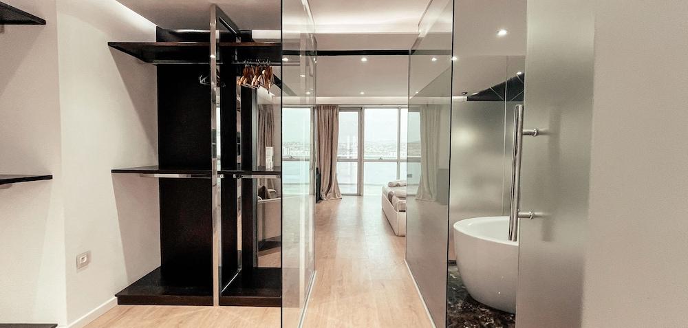 DELUXE MIRAFLORES DUPLEX