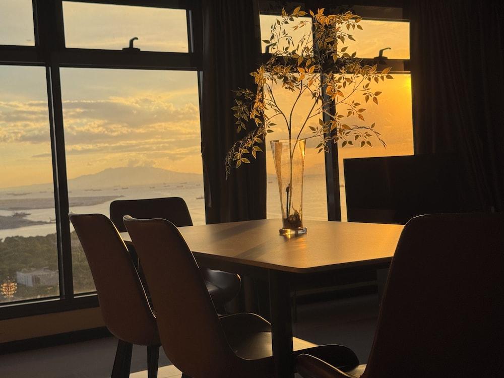 Luxurious Haven in the Sky