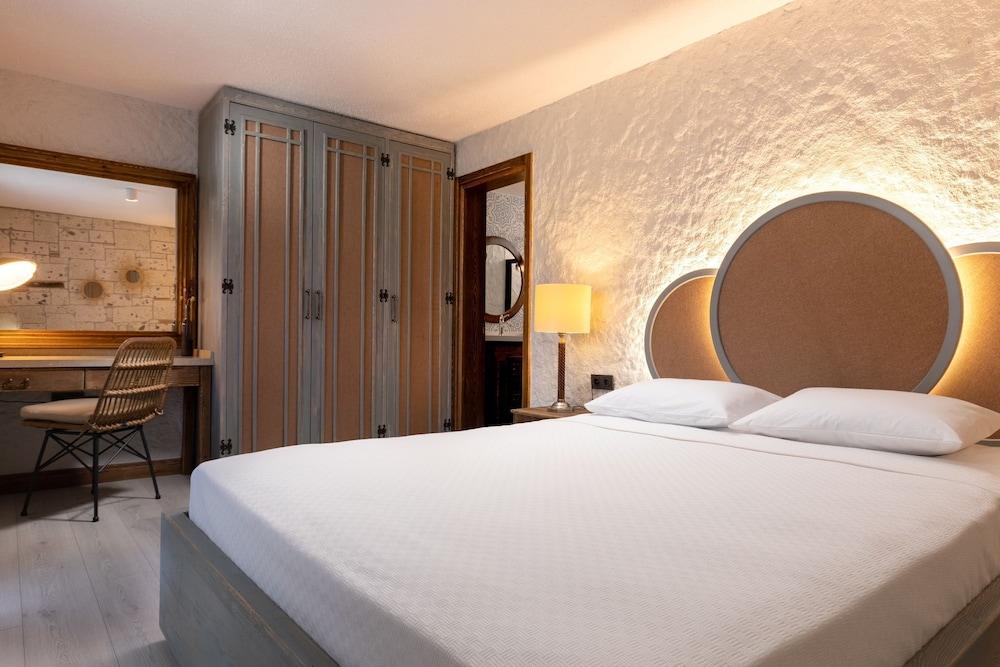 Zenaty Hotels Çeşme