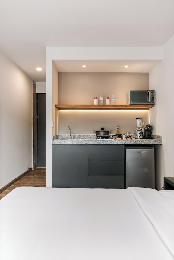 Primavera By Homirent