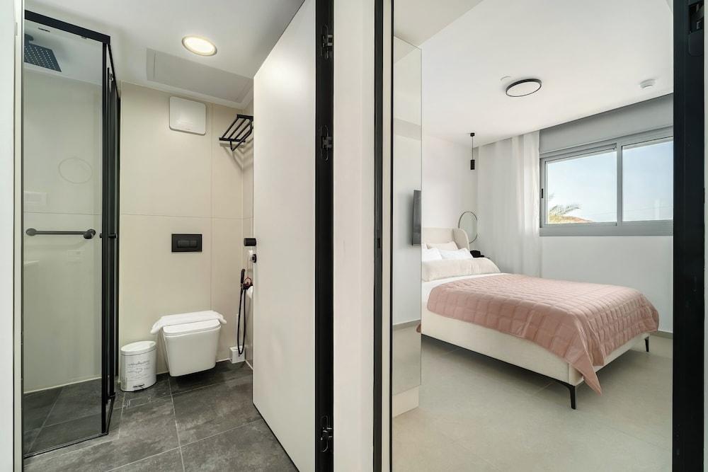 Red Canyon Spa Calm Stay by Sea N' Rent