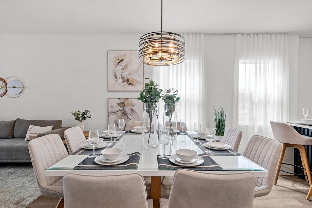 Modern Home With Pool 15 Min From Disney