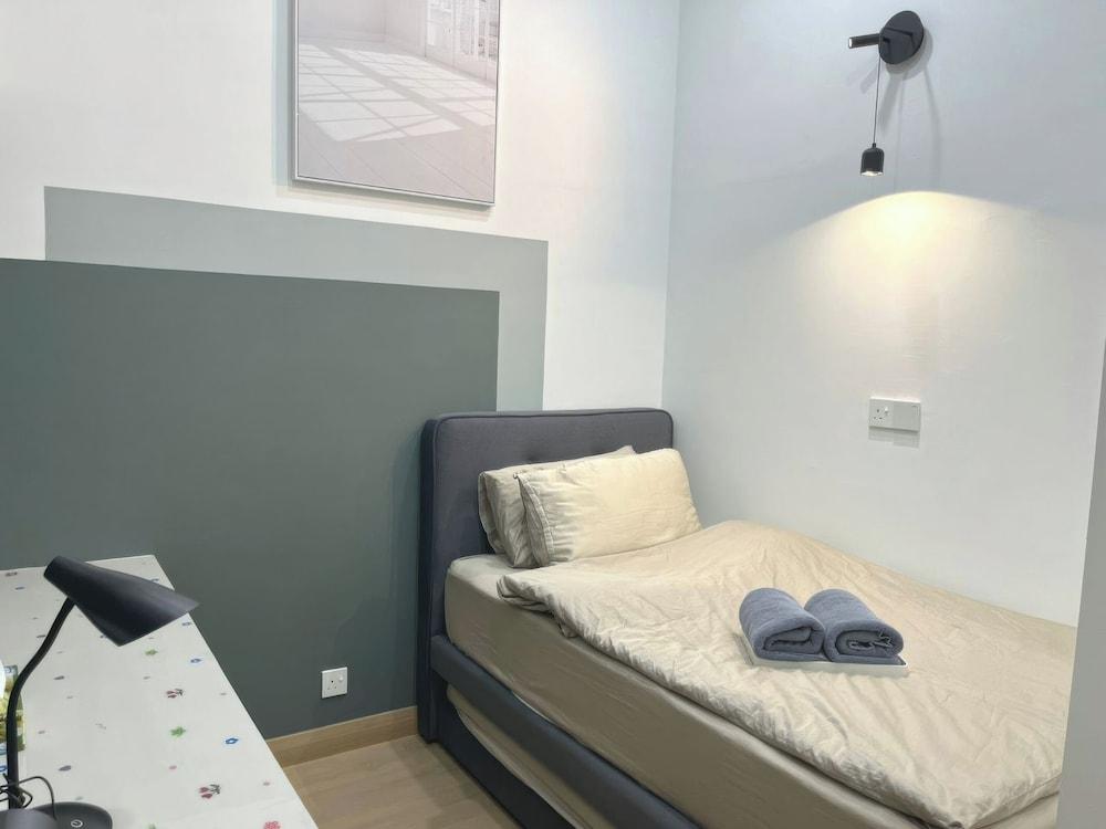 The Grand Subang Jaya SS15 By Emily in Town