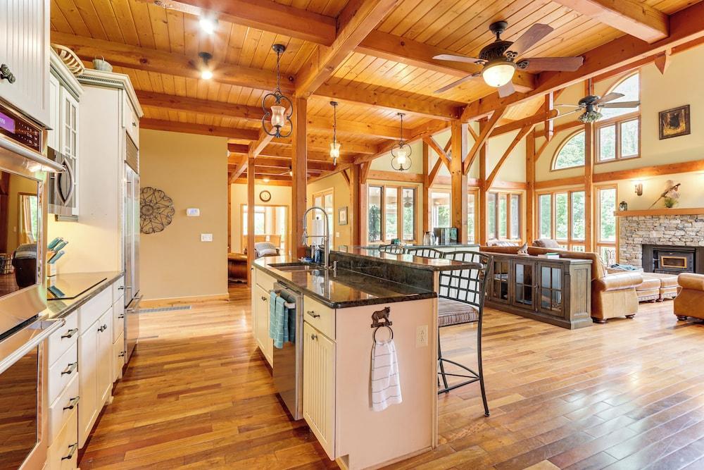 Game Room & Fireplaces: Group Dahlonega Getaway