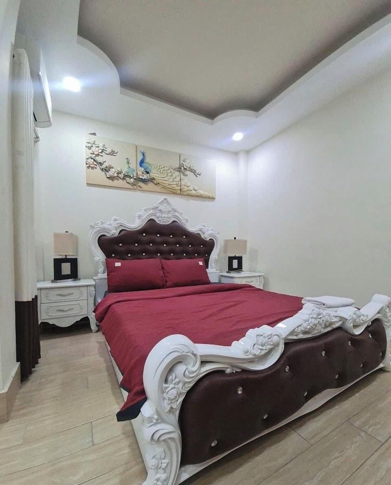 The Hidden Hogwarts Hostel