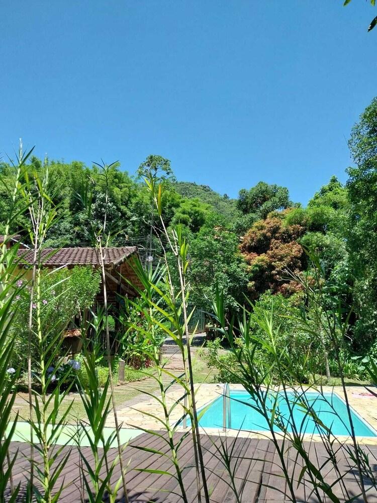 Hospedagem Country Inn