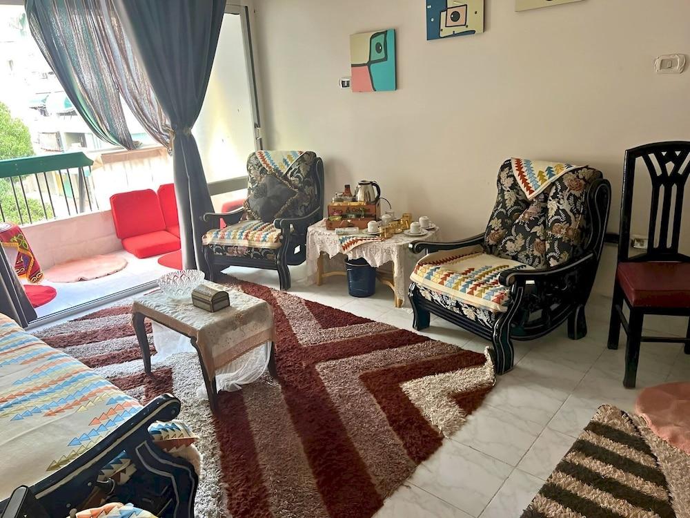 Gadou 2BR Apt w Kitchen Balcony - Port Said