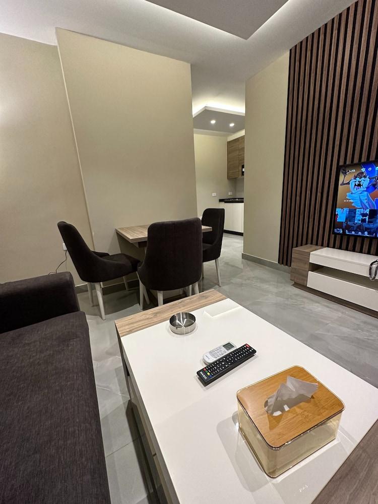 Charming Amman Apartment With Terrace and Garden