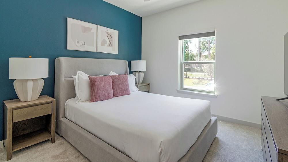 Landing Apartments Rolling Hills