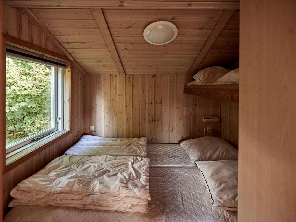 6 Person Holiday Park Home in Bryrup