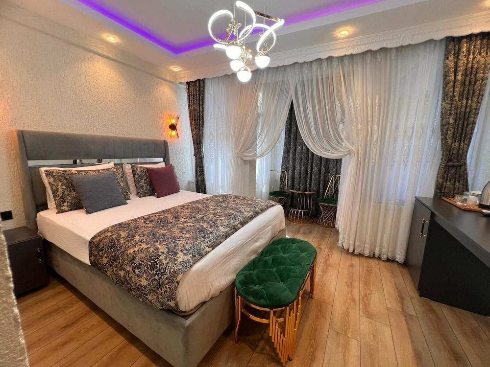 FEYCEM SUİTES HOTEL