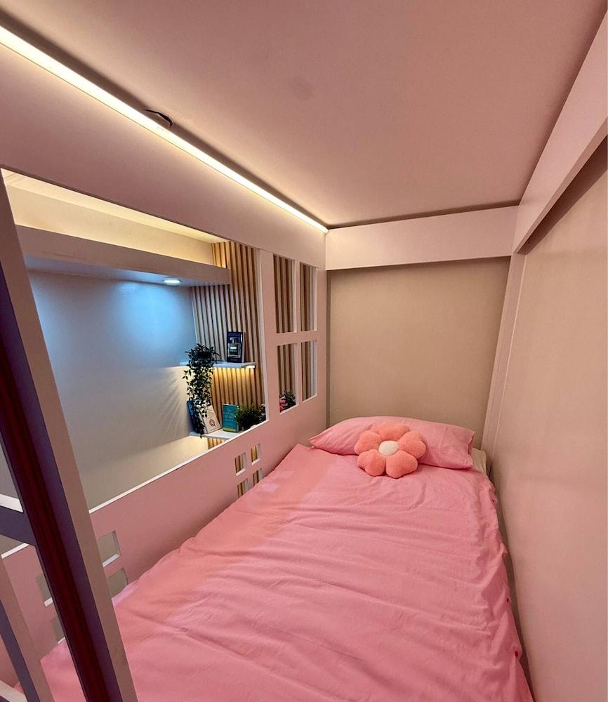 2BR Staycation Spot Near Ortigas