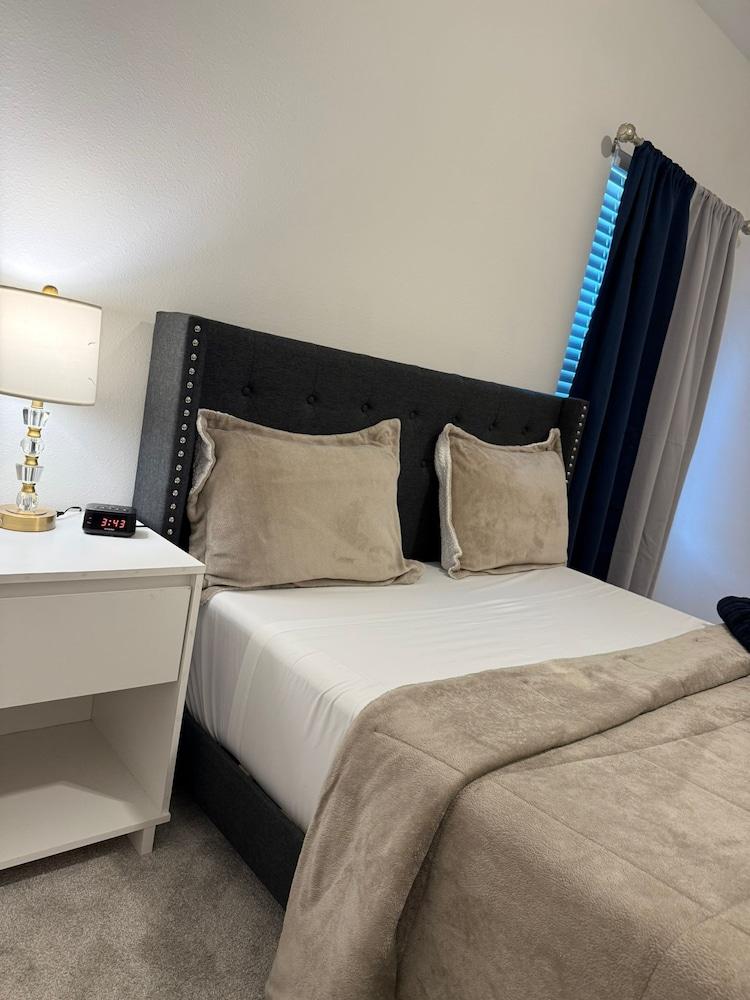 Luxe 3BR for Families Nurses and Group