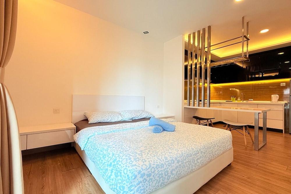 Symphony Tower by Emily in Town