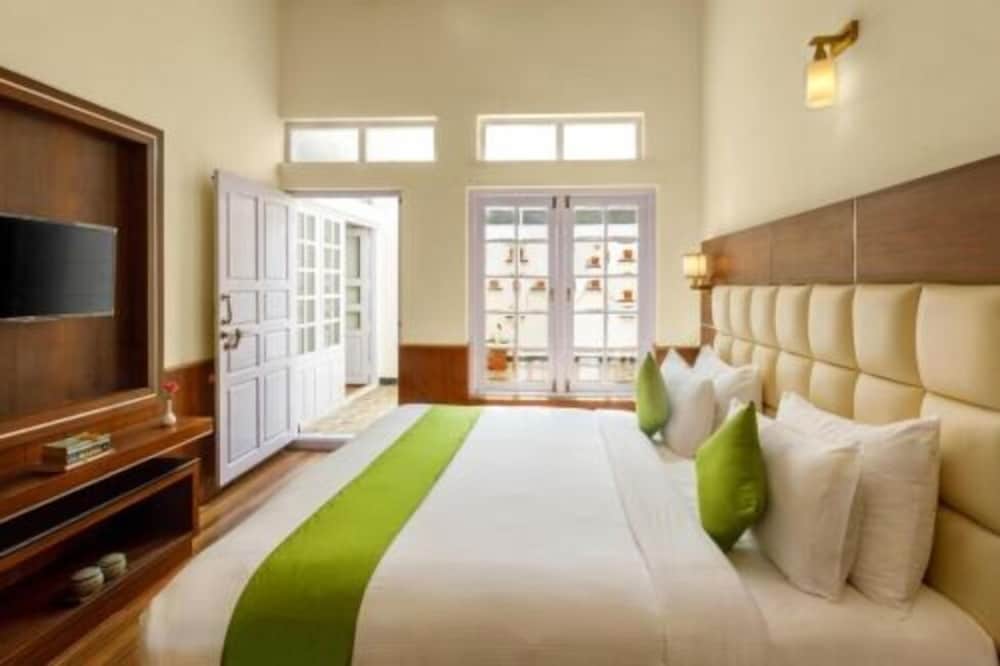 Rosewood by Nature resorts & stays