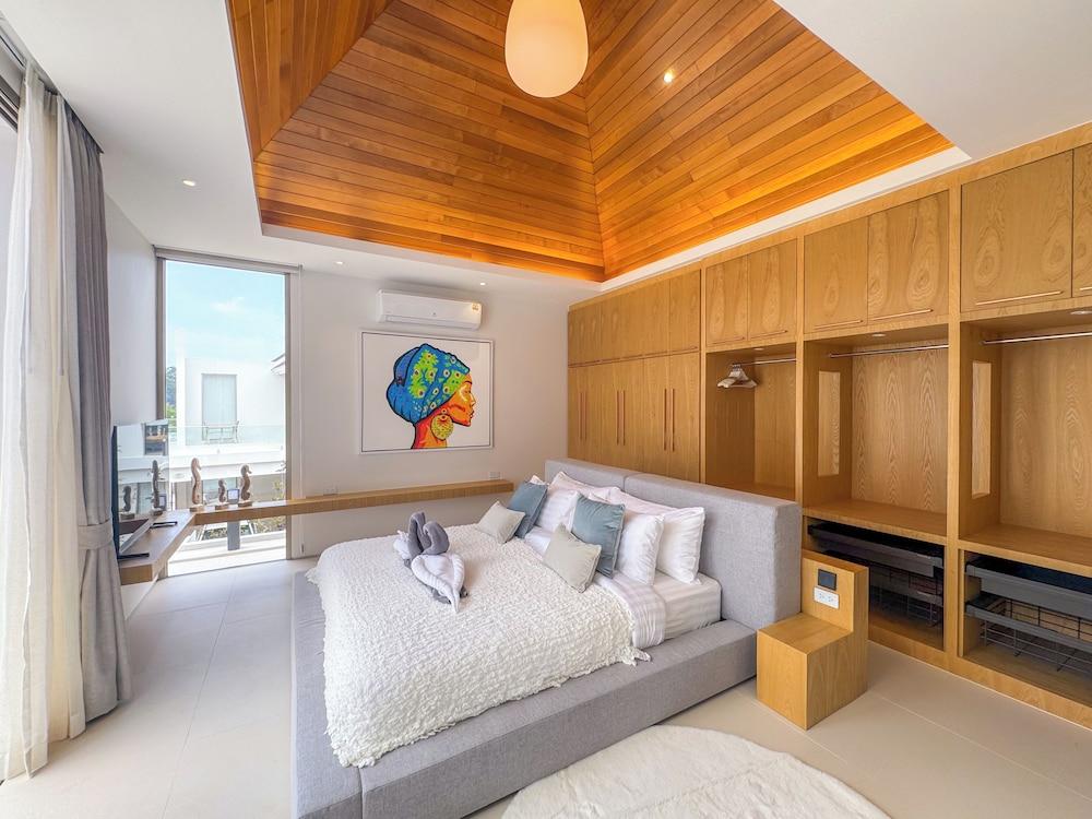 Luxury 3BR Pool Villa PrideLux 4 L10