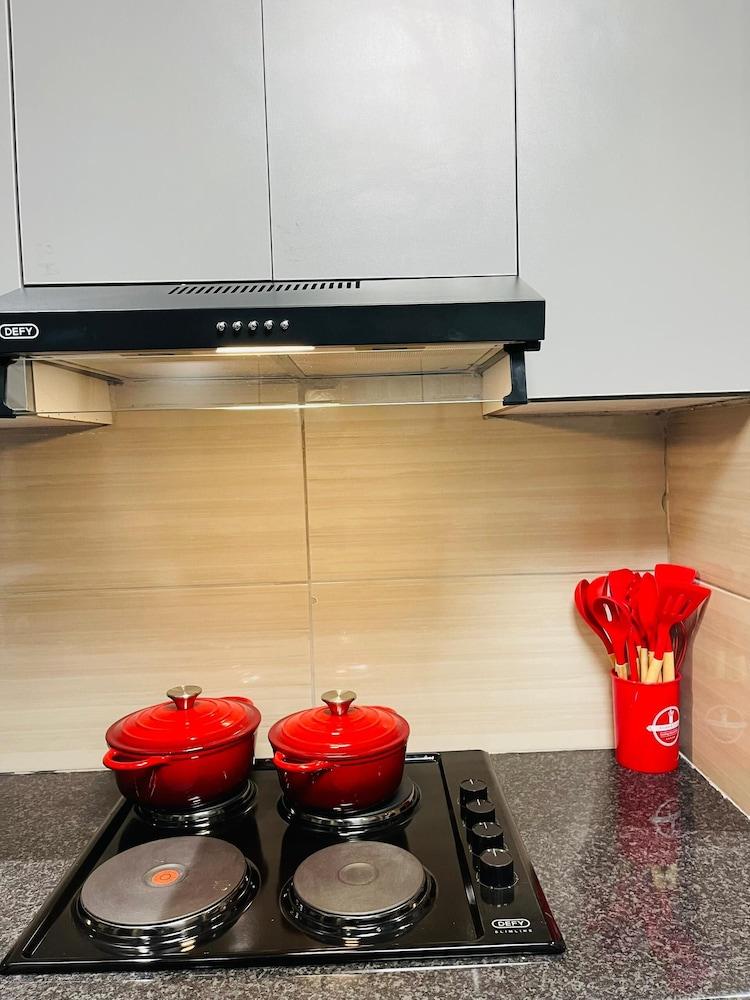 Ques Self Catering Apartments