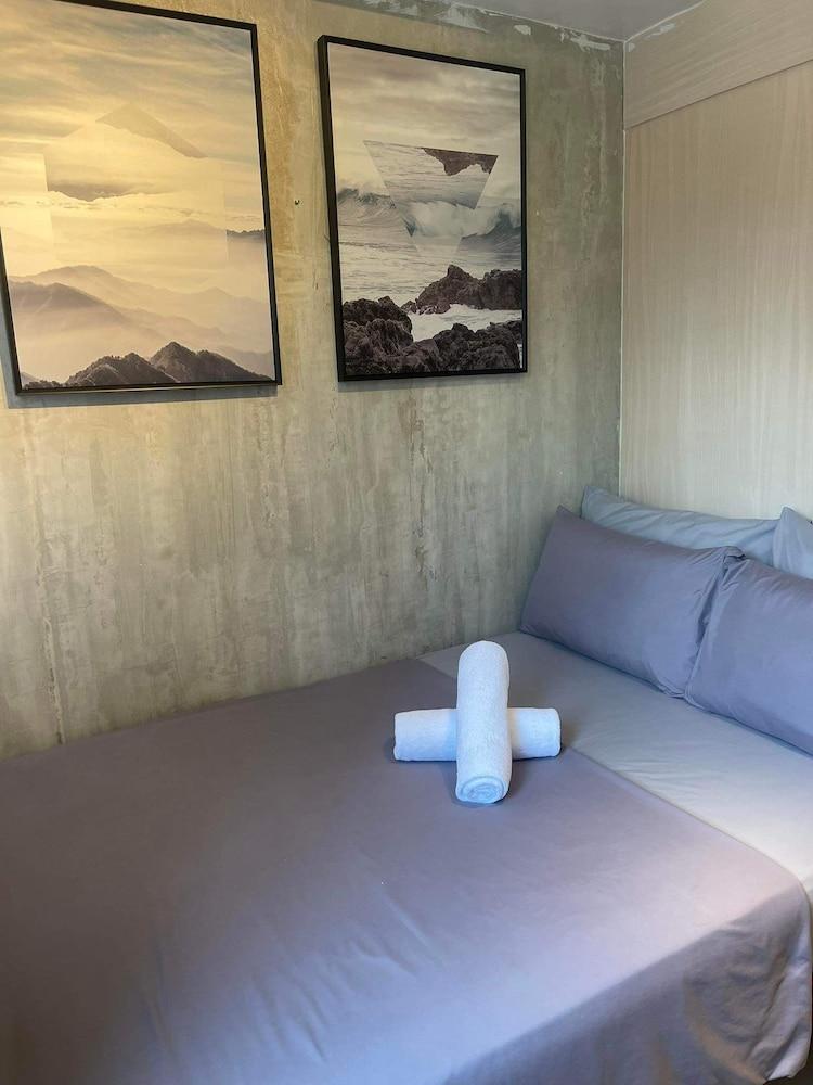 Sea Residences MOA Arena SMX BY DARPM