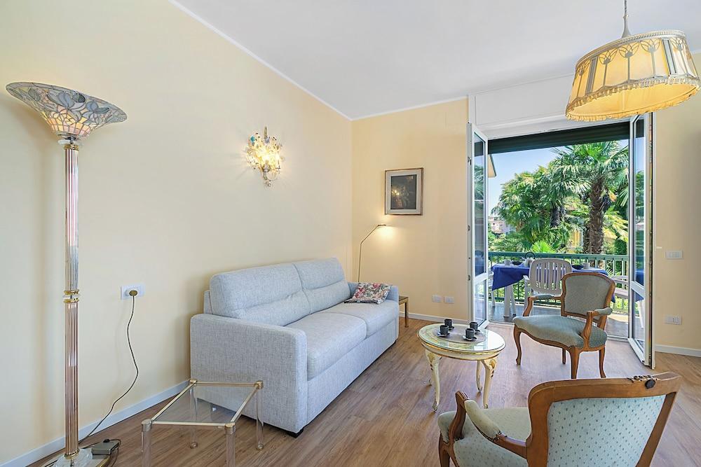 Strixia Apartment Stresa 50m From Lake