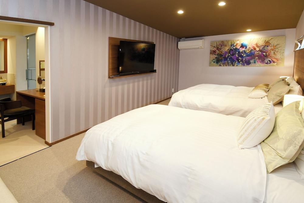 Villa Ishinokura Hotel