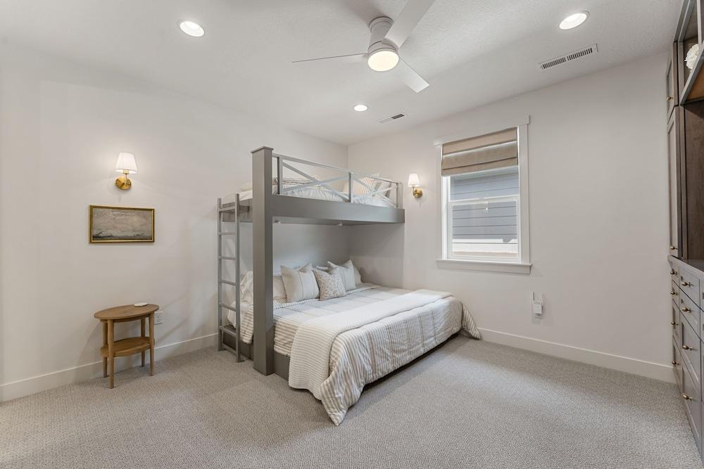 Casa Sol 4 Bedroom Townhouse