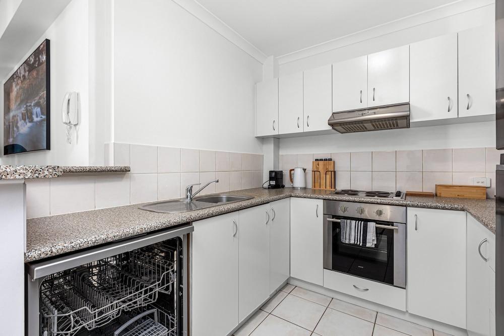 Stunning 1bdr Paradise - Gym Pool