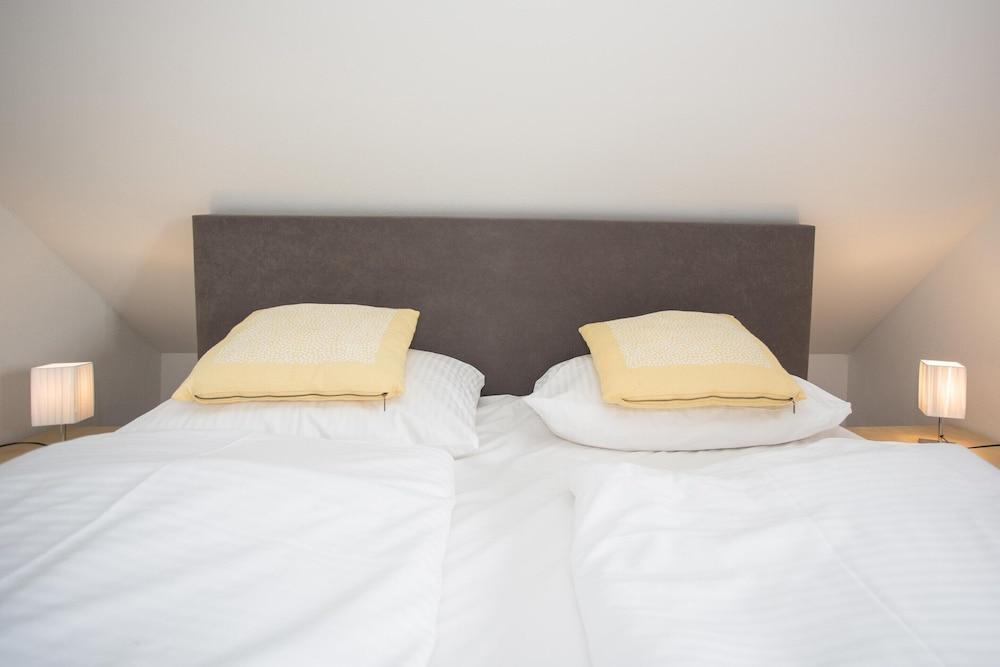 Ferienwohnung mit Aussicht, Neuastenberg