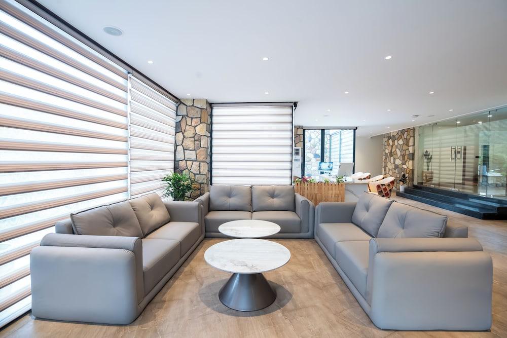 Crestorio Resort & Spa Dehradun