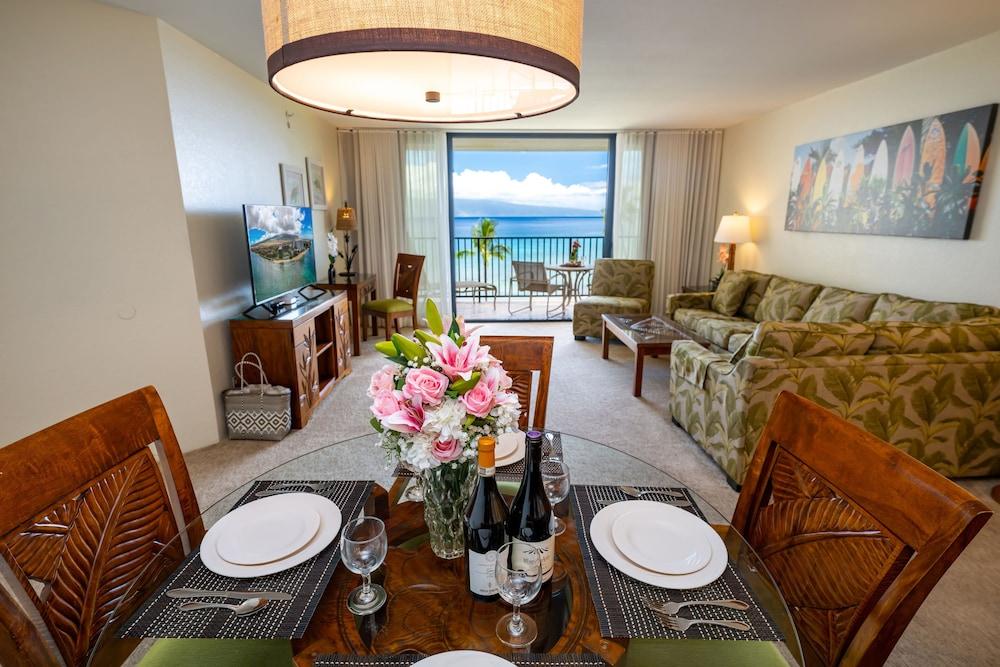 Kaanapali Shores 606 2 Bedroom Condo