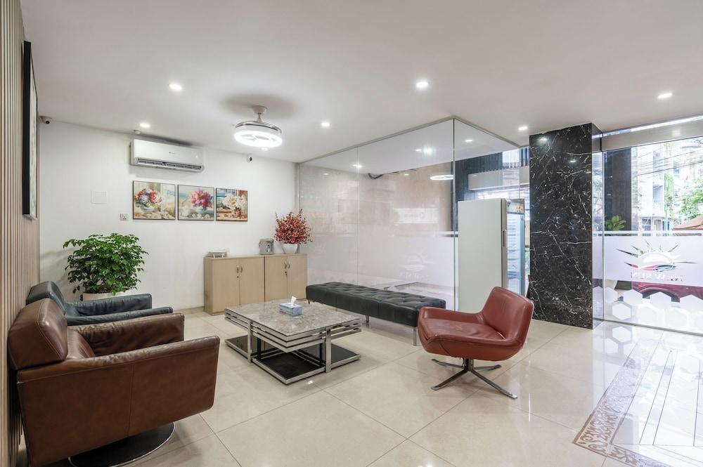 Cozrum - New Sun Hotel