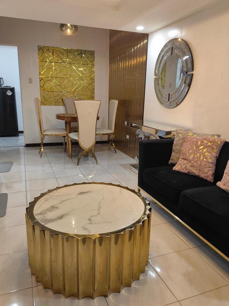 Luna Modern Guesthouse