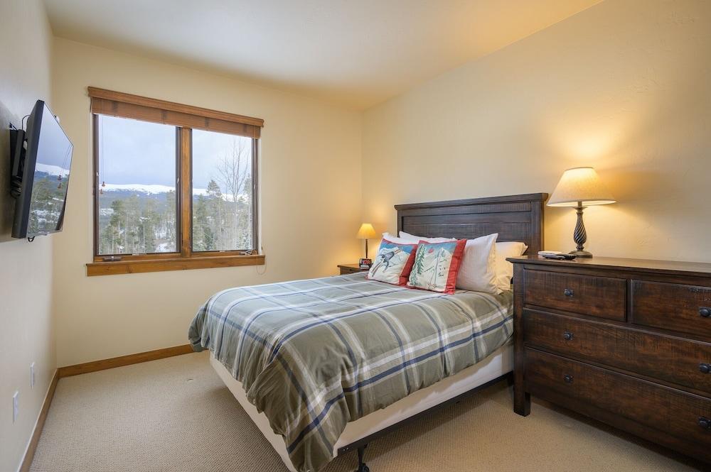 Cloudline Chalet 3 Bedroom Townhouse