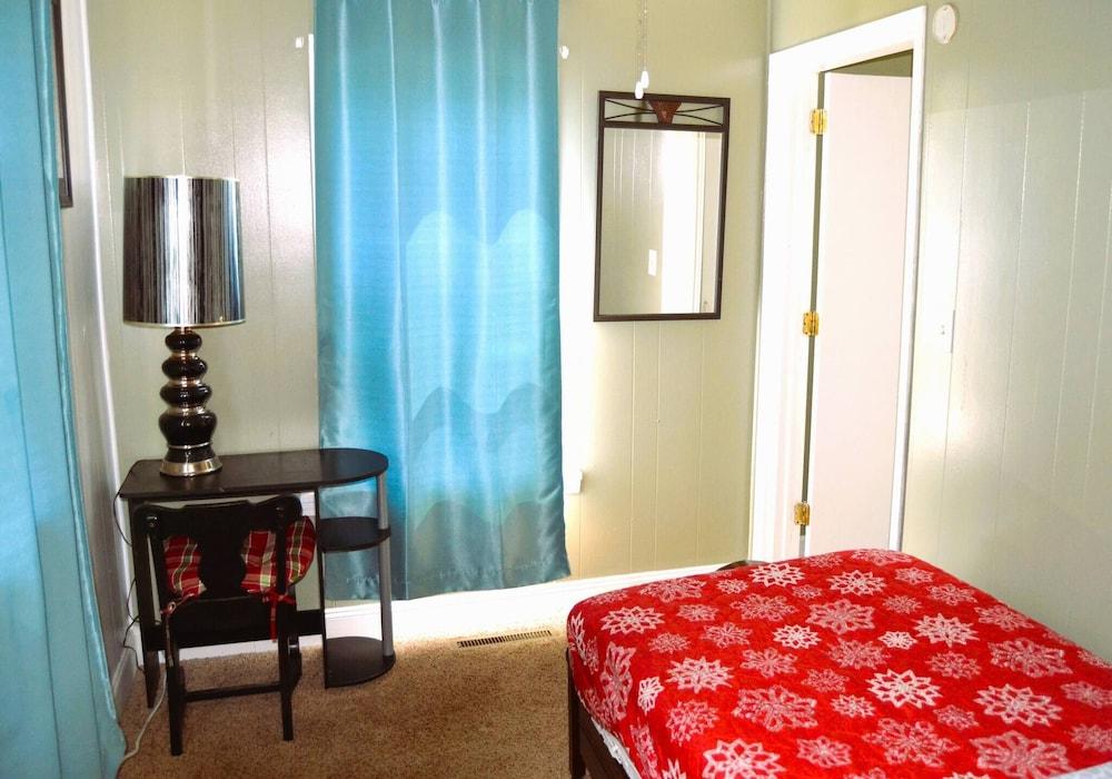 7-bedroom Retreat Sleeps 13