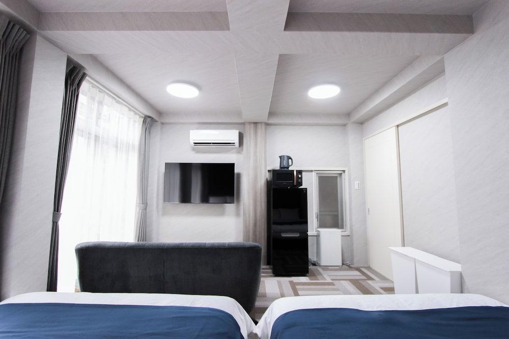 Advanced Stay Hakata