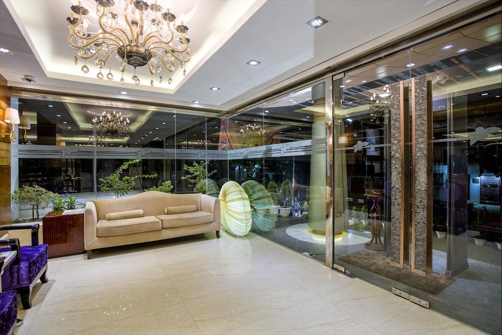 Hotel Bengal Blueberry